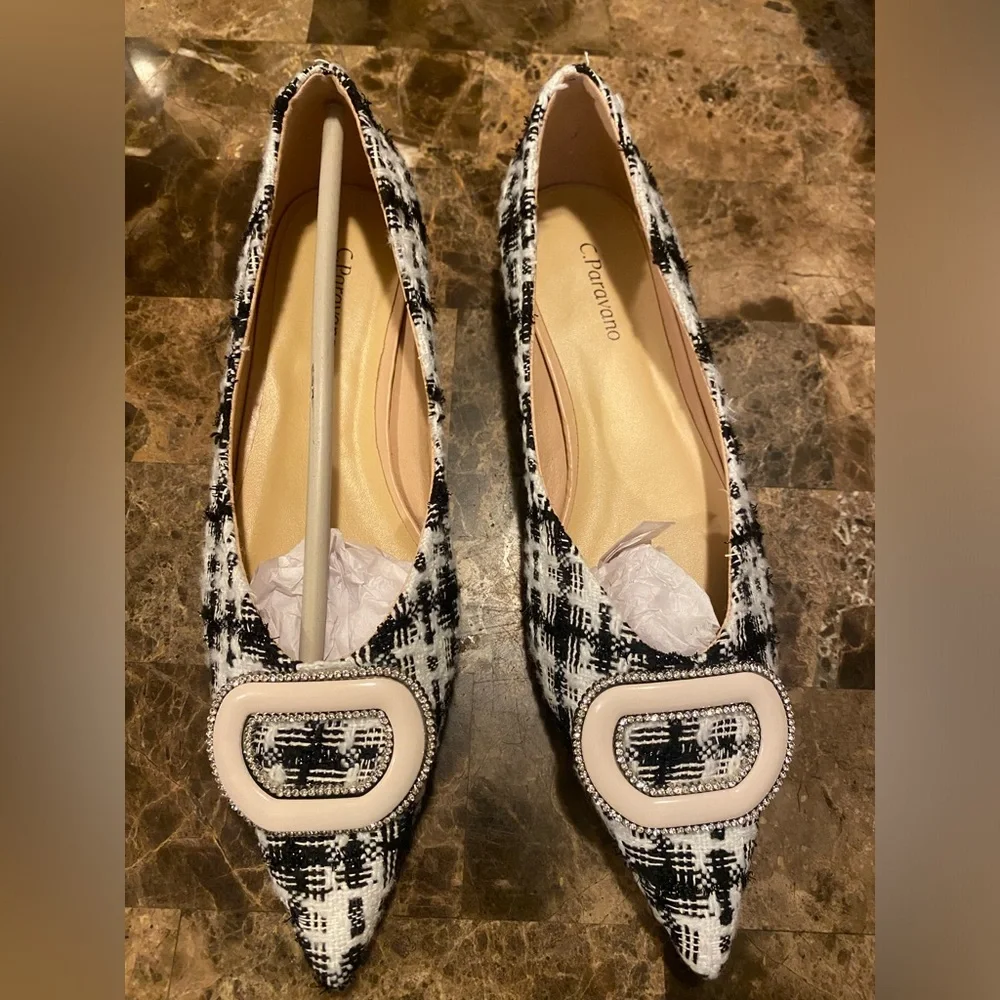 C. Paravano~Women’s Pointed Toe Leather Designer Ballet Flats, Black/White - Picture 13 of 15